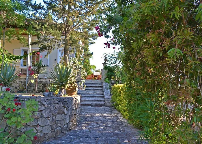 Elegant Zakynthos *